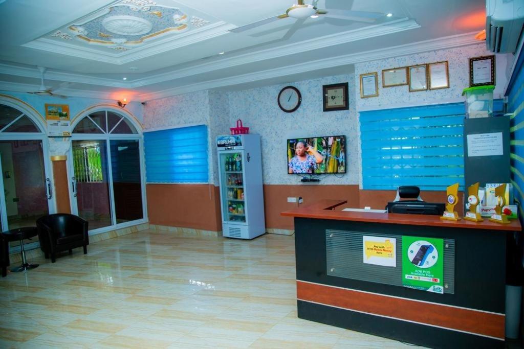 Best Lodge Tamale Ngoại thất bức ảnh