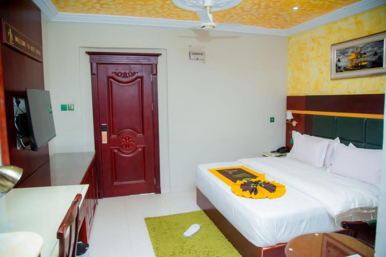 Best Lodge Tamale Ngoại thất bức ảnh