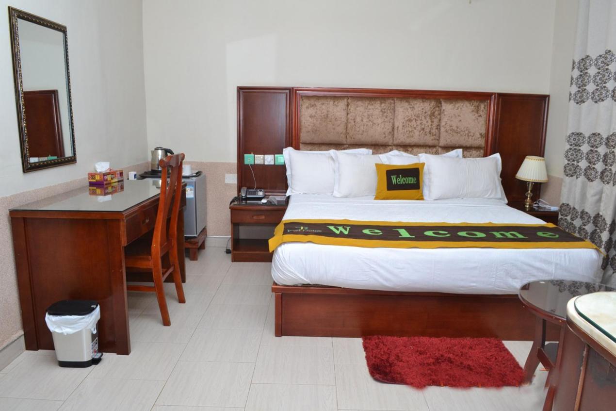 Best Lodge Tamale Ngoại thất bức ảnh
